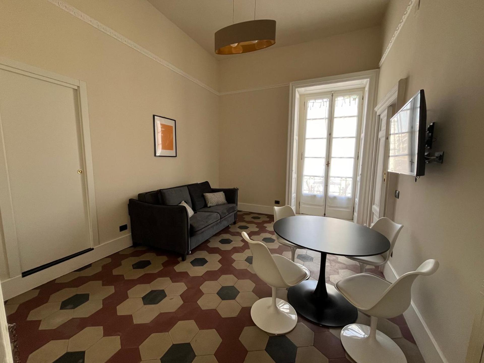 Hotel Voglia 'E Turna à Naples Extérieur photo