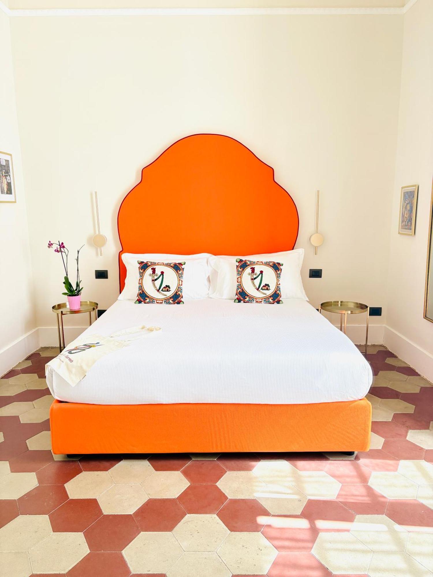 Hotel Voglia 'E Turna à Naples Extérieur photo