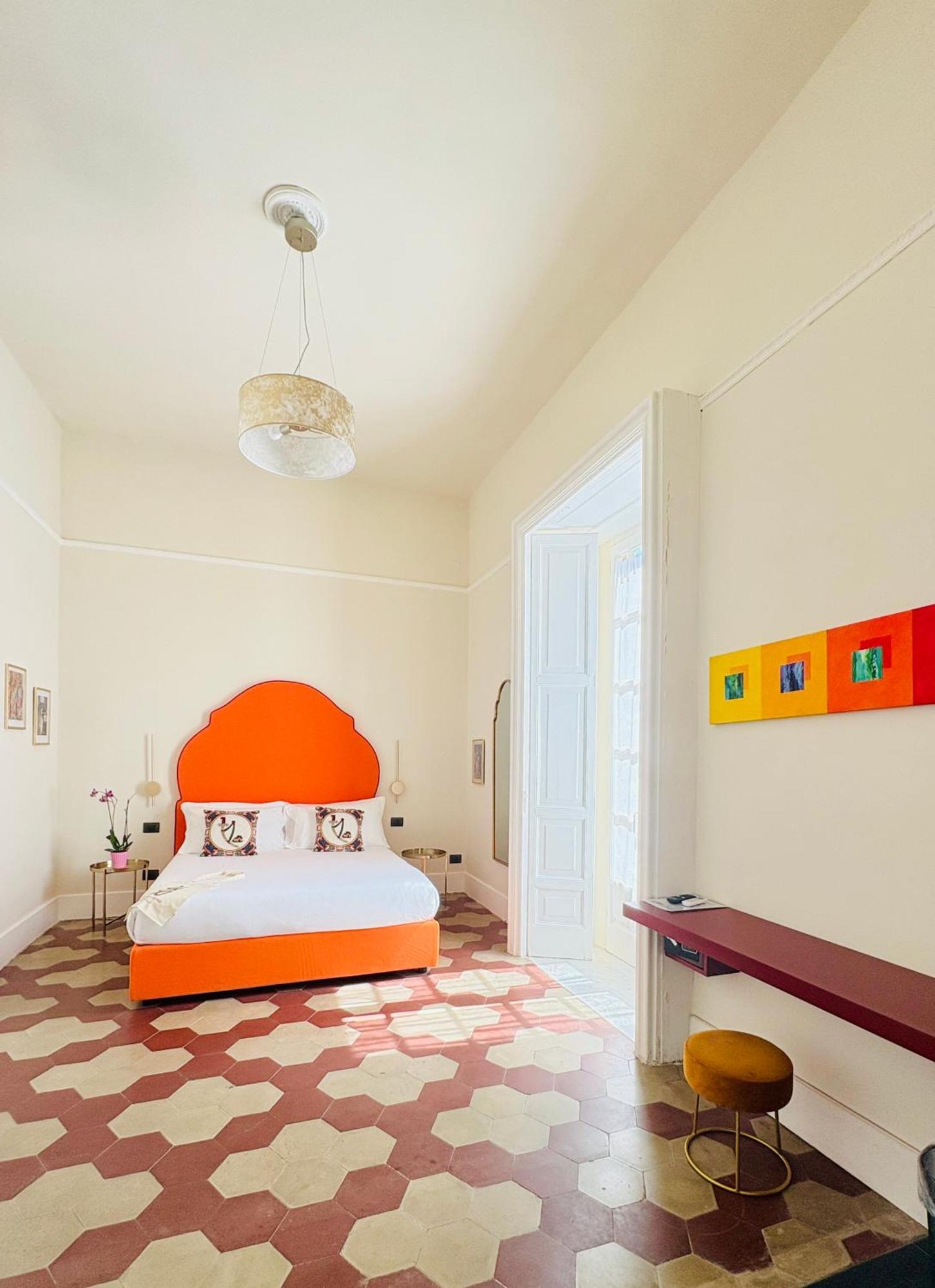 Hotel Voglia 'E Turna à Naples Extérieur photo