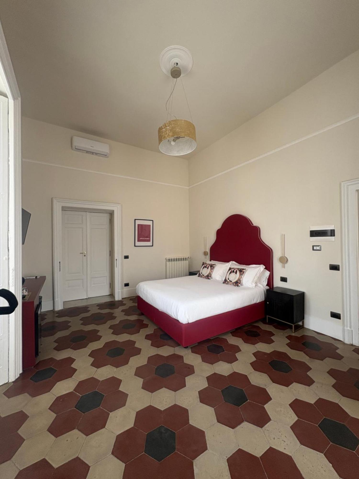 Hotel Voglia 'E Turna à Naples Extérieur photo